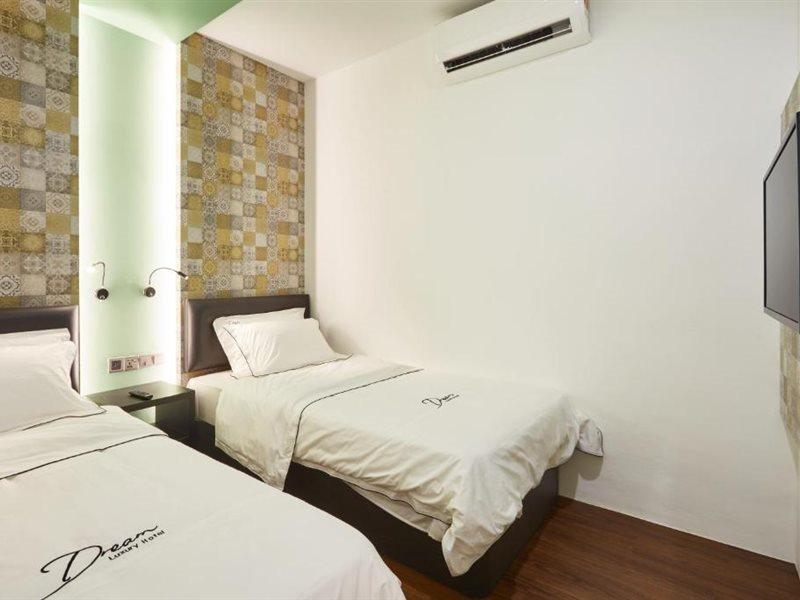 Dream Luxury Hotel Muar Eksteriør billede