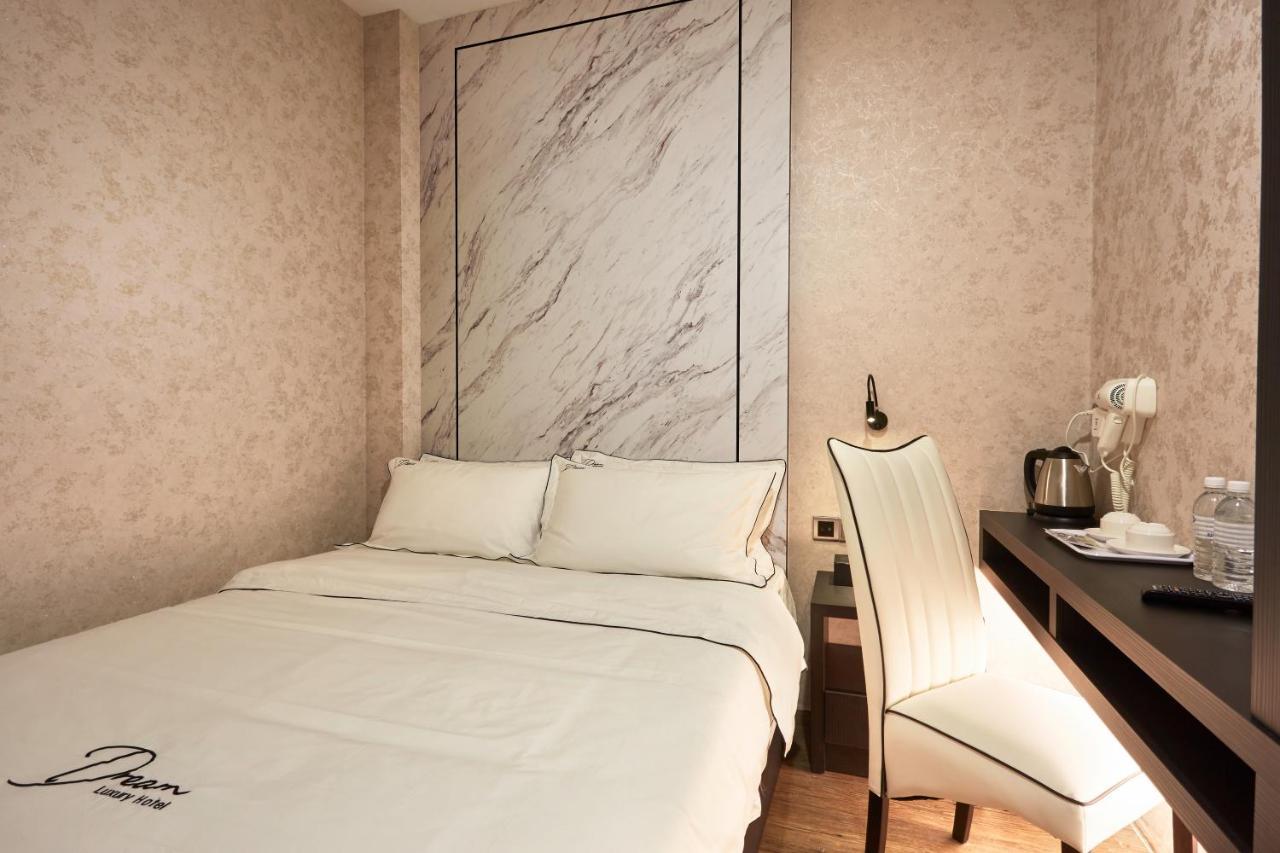 Dream Luxury Hotel Muar Eksteriør billede