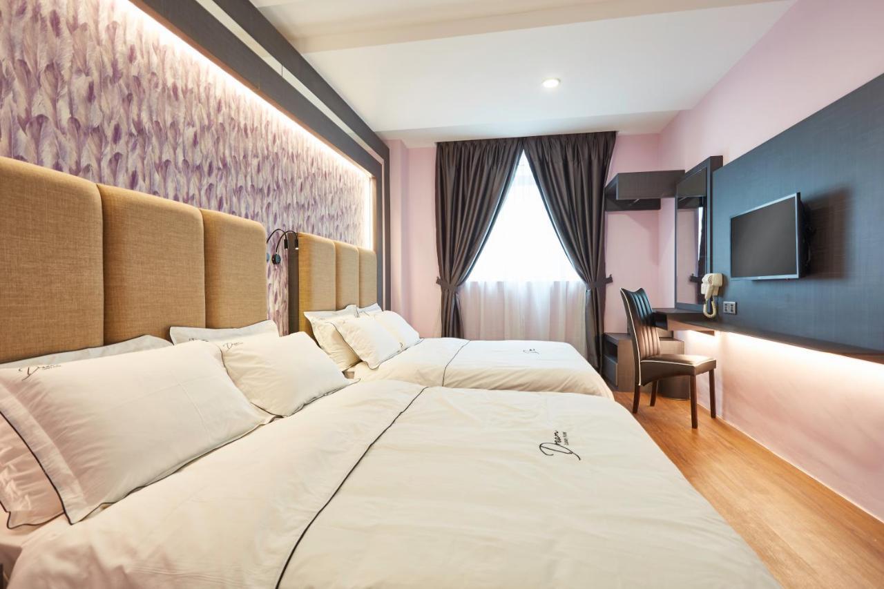 Dream Luxury Hotel Muar Eksteriør billede
