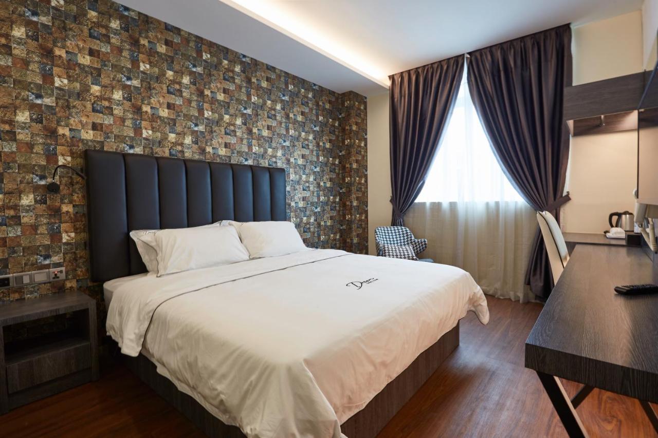 Dream Luxury Hotel Muar Eksteriør billede