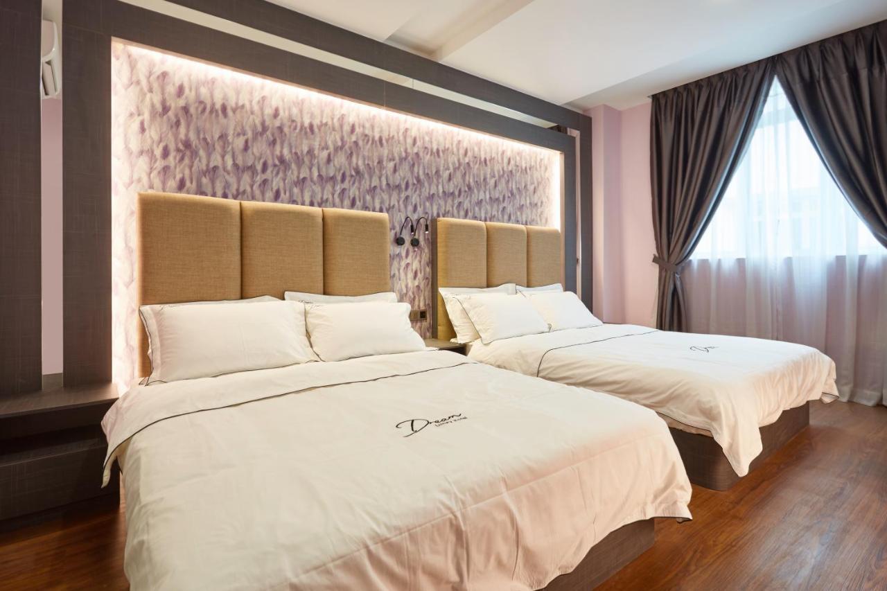 Dream Luxury Hotel Muar Eksteriør billede
