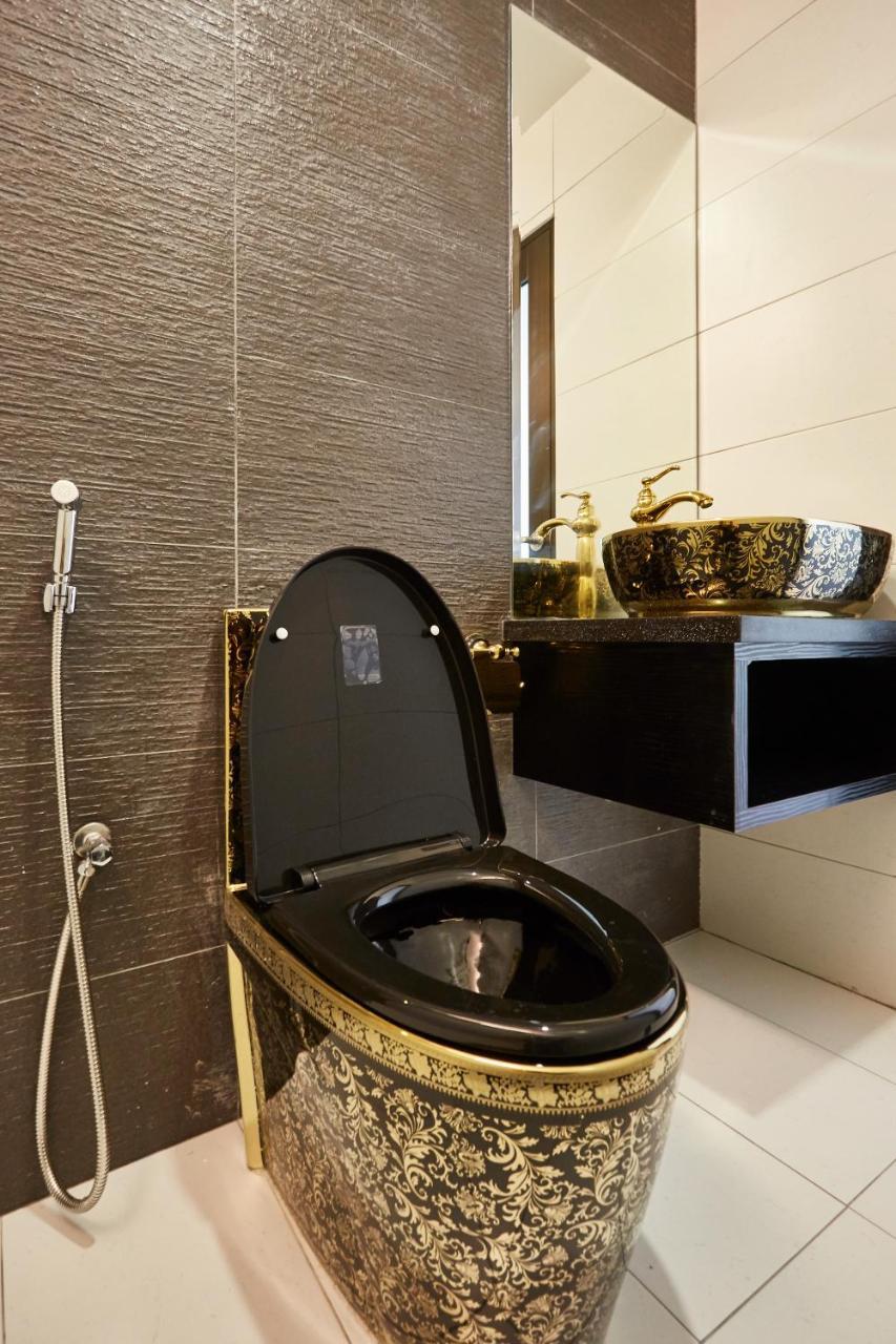 Dream Luxury Hotel Muar Eksteriør billede