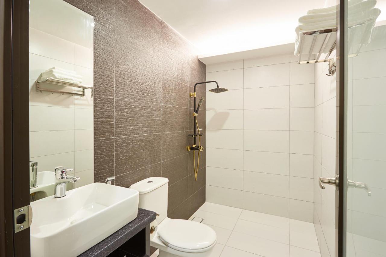 Dream Luxury Hotel Muar Eksteriør billede
