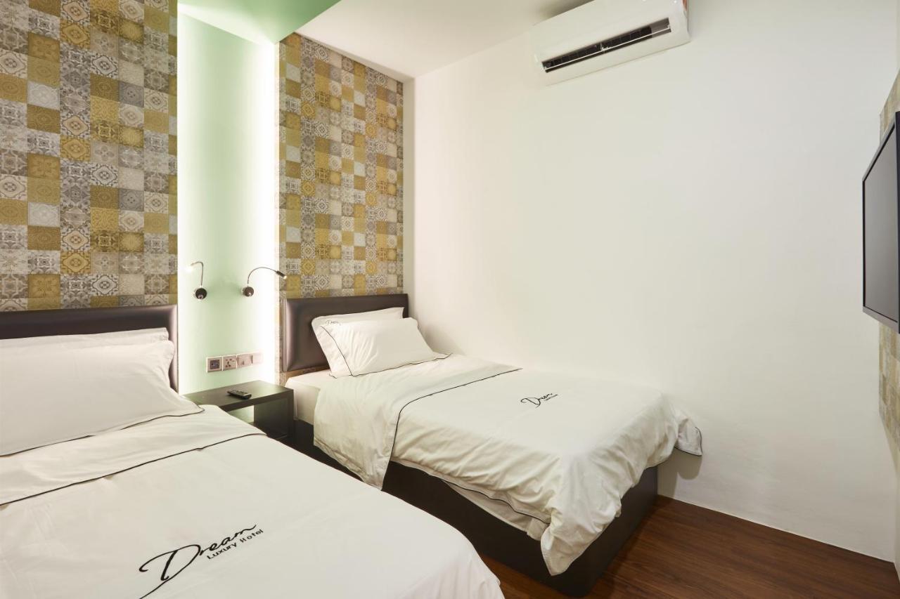 Dream Luxury Hotel Muar Eksteriør billede