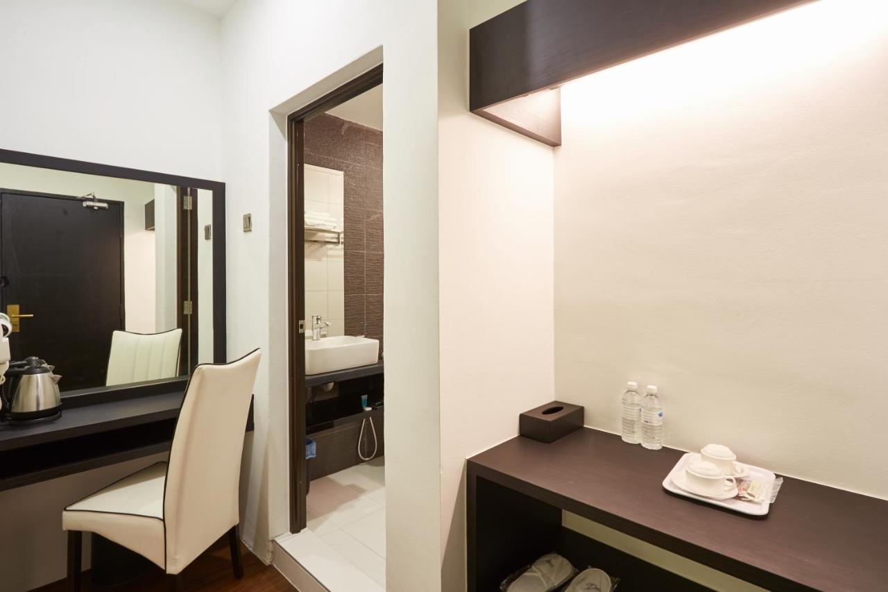 Dream Luxury Hotel Muar Eksteriør billede